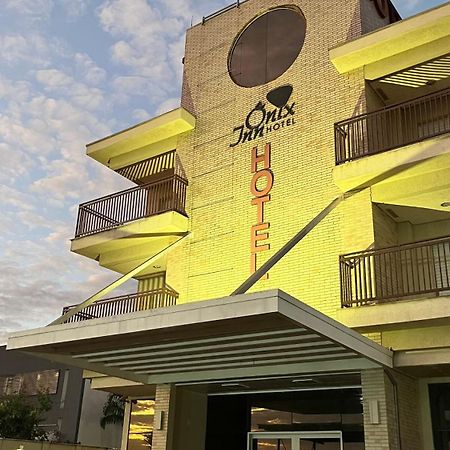 Onix Inn Hotel Cravinhos Dış mekan fotoğraf