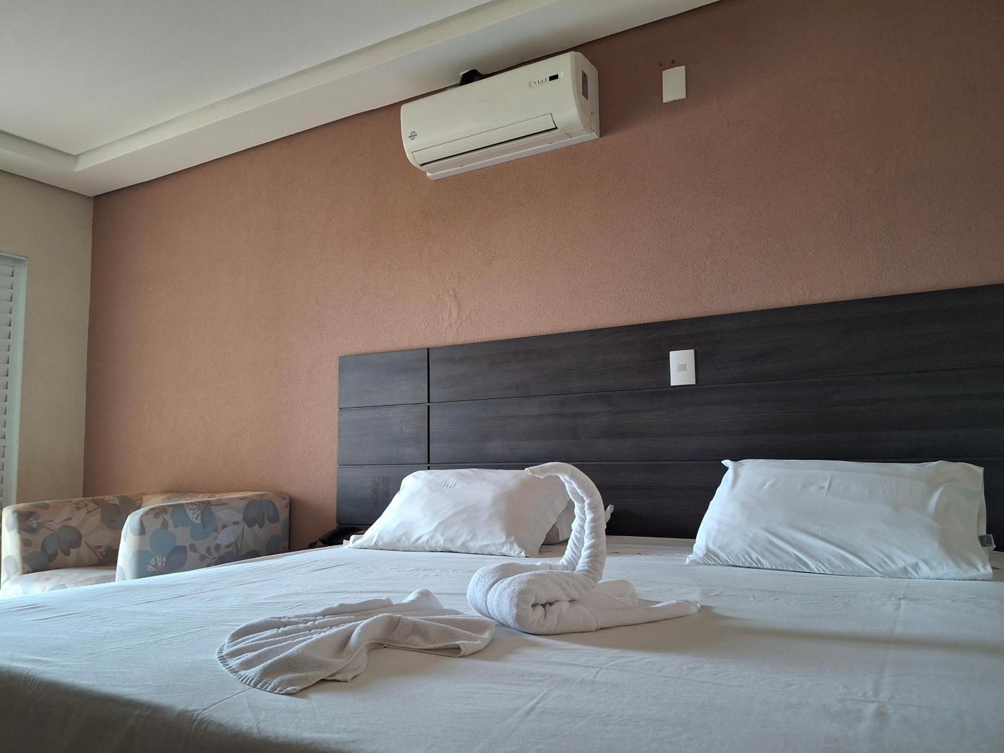 Onix Inn Hotel Cravinhos Dış mekan fotoğraf